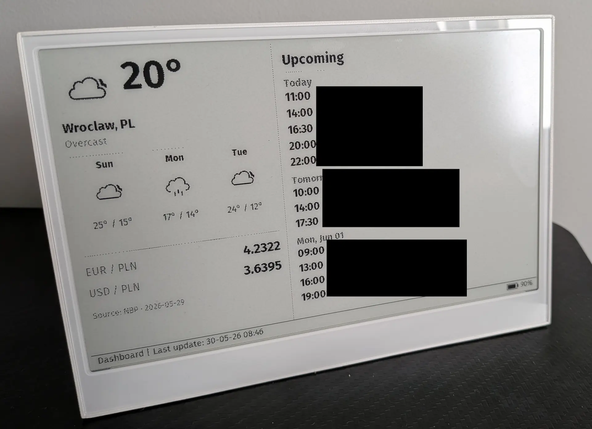 reTerminal E1001 with my custom dashboard